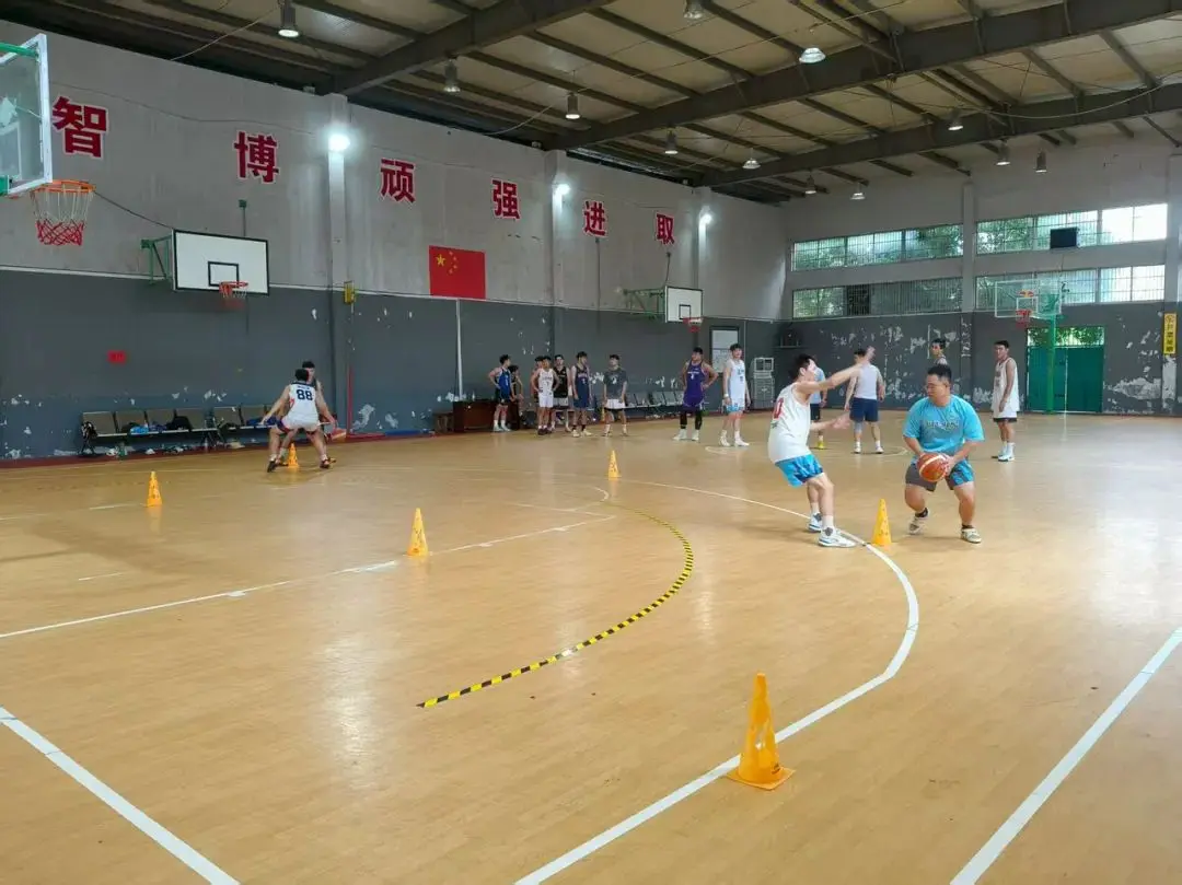步伐训练和, 市争霸赛阶, JC
