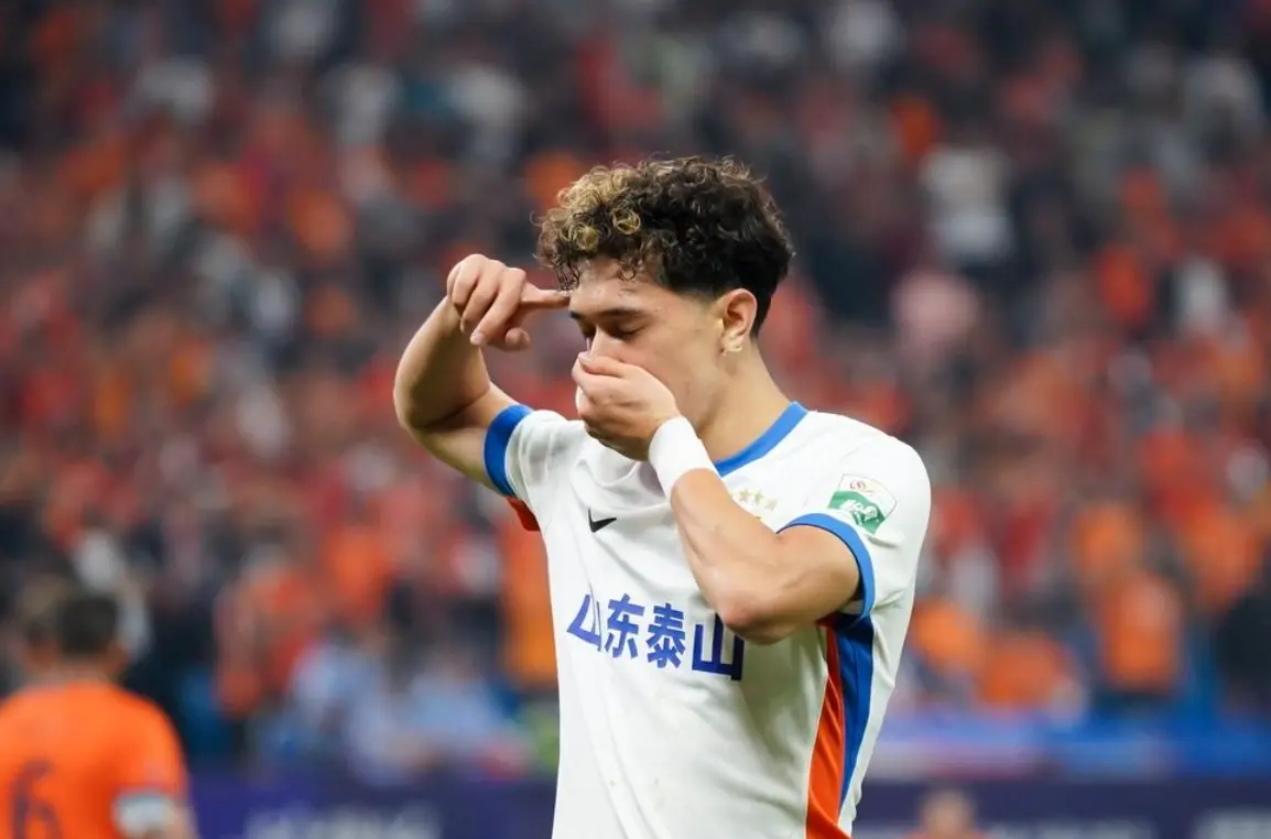 分排名榜首, 在积分榜上, 赛最为神奇 分排名榜首, 在积分榜上, 赛最为神奇