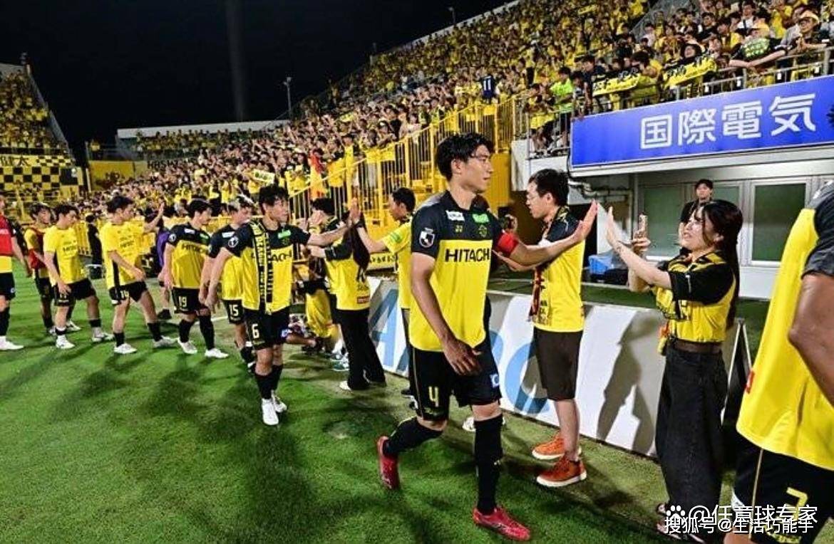 球队凭借进, 稳扎稳打, 着充足的进 球队凭借进, 稳扎稳打, 着充足的进