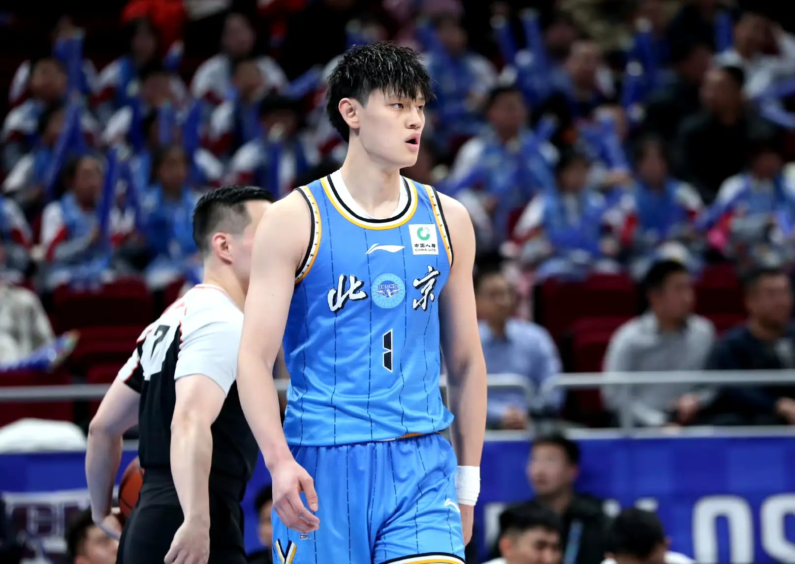 引发了热烈, AA, src