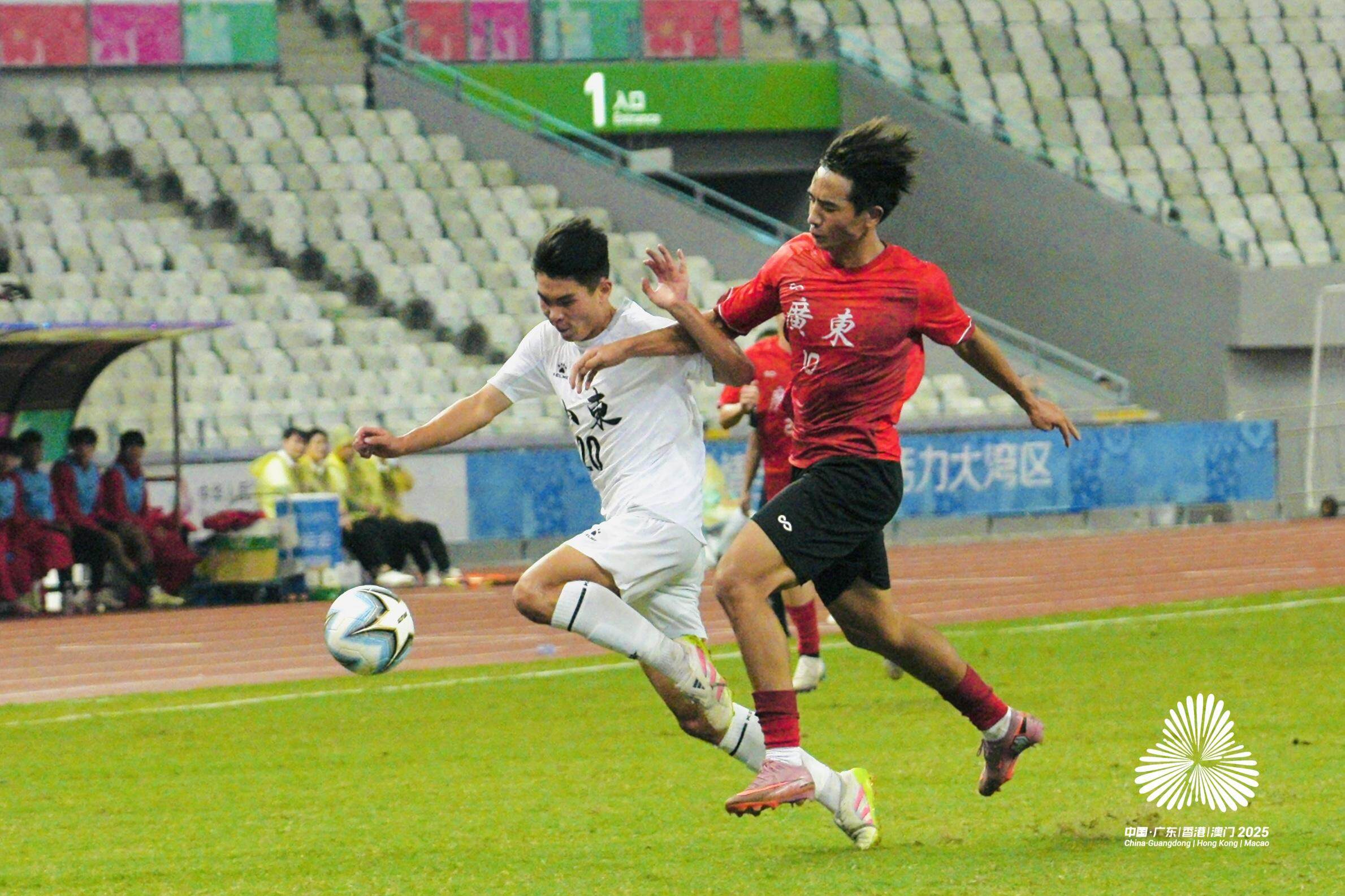 在强强对话 在强强对话